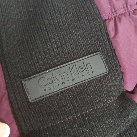 Calvin Klein Performance purple wind resistant puffer vest, black accents S - Picture 10 of 10